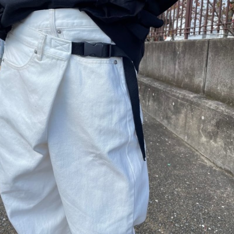 TRANOI.（トラノイ） アンバランスデニムジーンズ | ZAZABYS