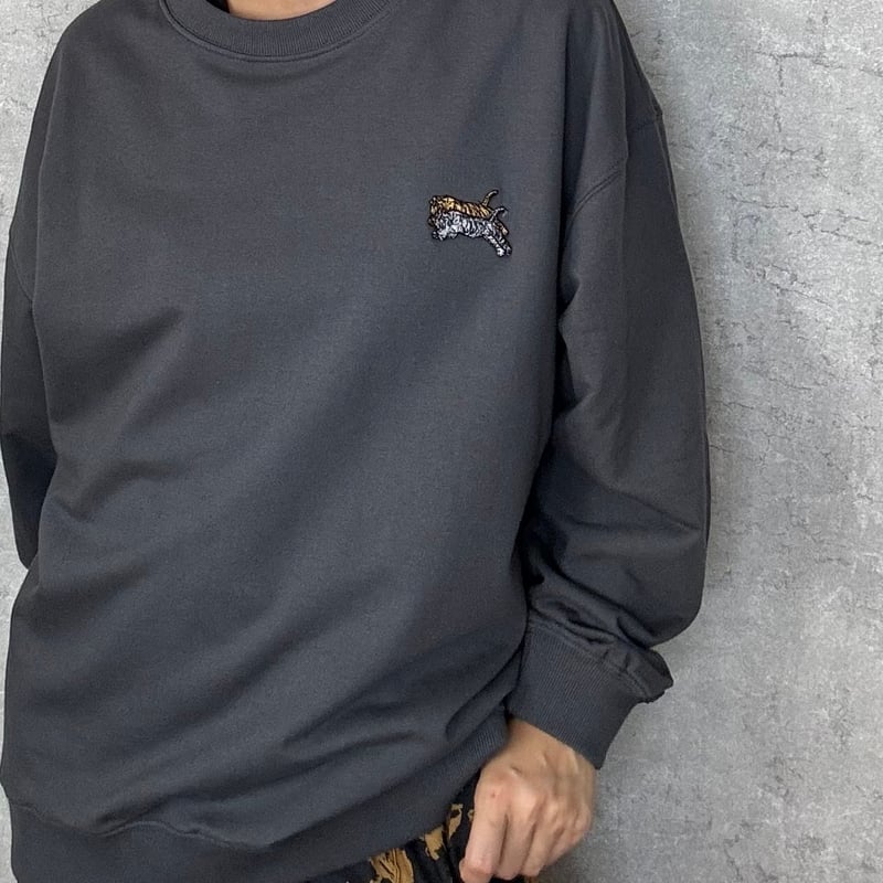今期 新品 TRANOI. トラノイ DOUBLE EMBLEM SWEAT 黒 TRANOI.（トラノイ） ダブルエンブレムスエット | ZAZABYS