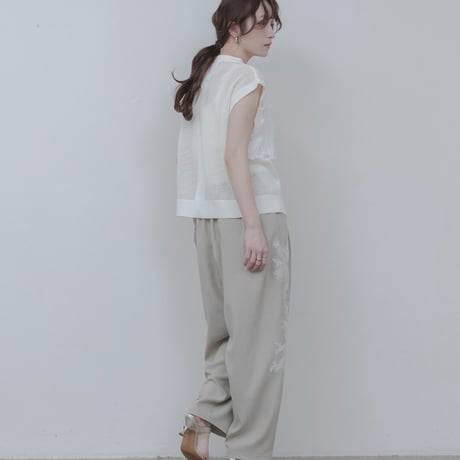 Eimeelaw(エイミーロー）シャーリングフリルメッシュベスト