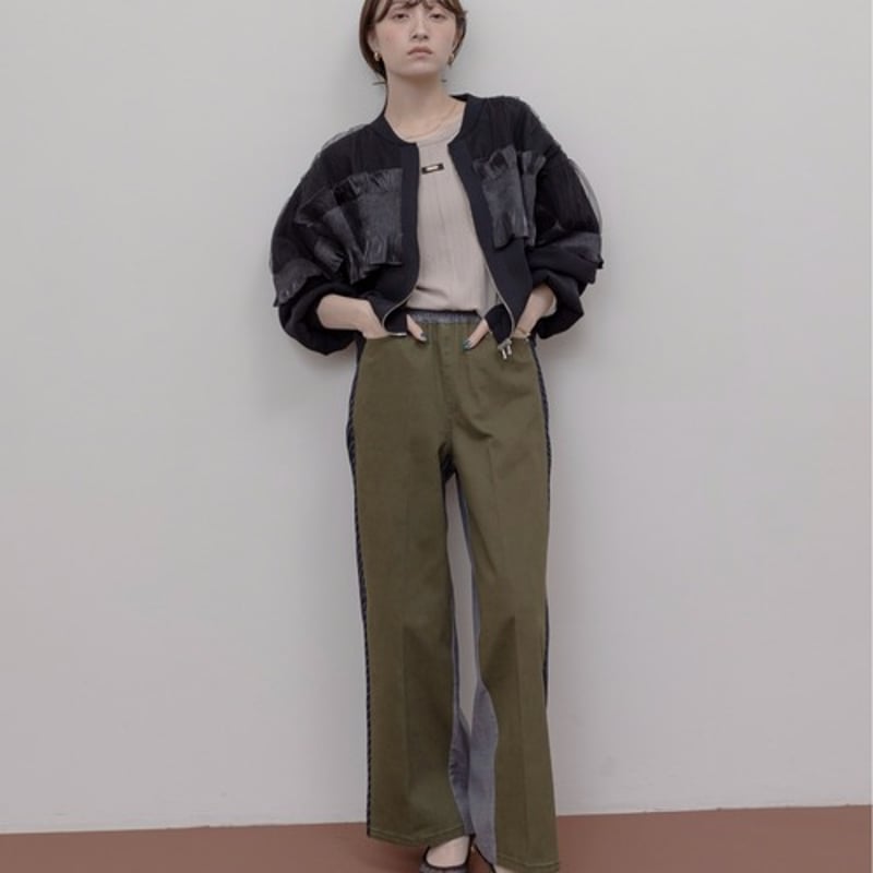 Eimeelaw（エイミーロー）シャーリングフリルニットブルゾン | ZAZABYS