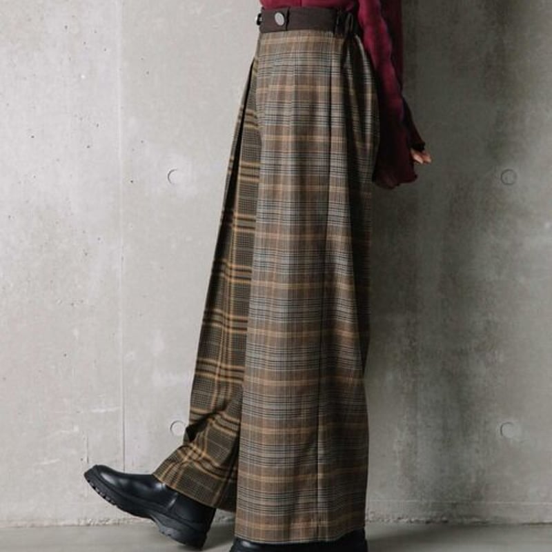 hella pleats 物悲しい volume onepiece