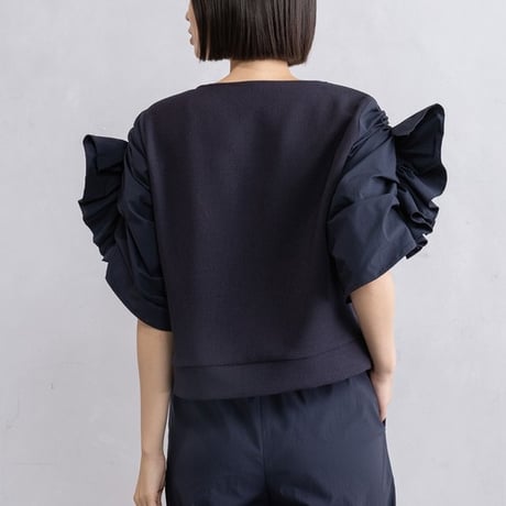 MARECHALTERRE(マルシャルテル）ラッフルスリーブトップス