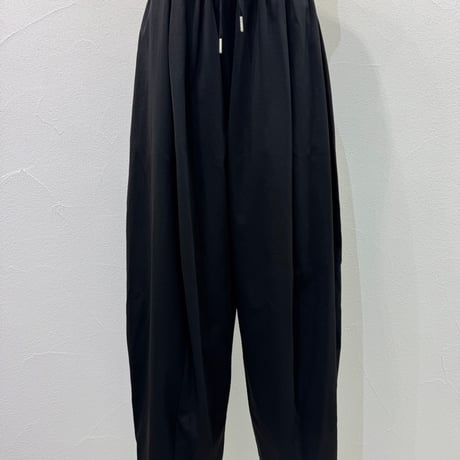 26SS予約アイテム　CYANTOKYO（シアントーキョー）ヘムタックグロッシーイージーパンツ
