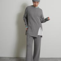 CYAN TOKYO(シアントーキョー）アシメスリットレイヤーリブニット