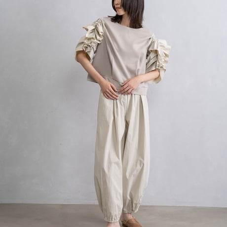 MARECHALTERRE(マルシャルテル）ラッフルスリーブトップス