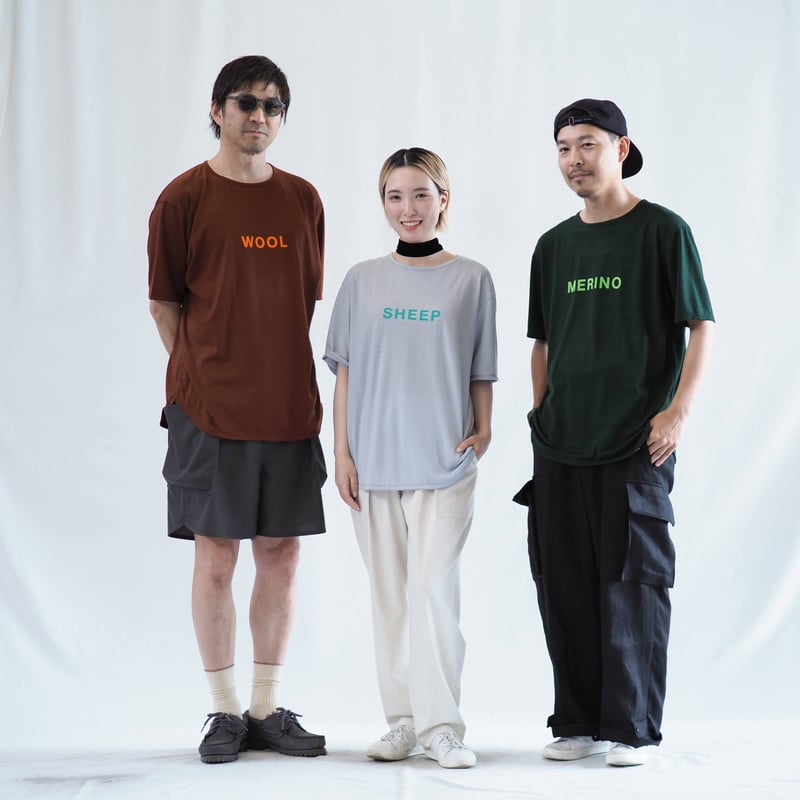Sheep Words Tee - シープワーズティー - 「メリノウール」 | 新見本