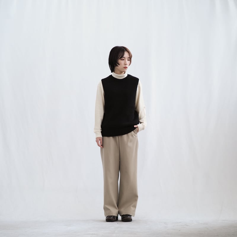 少しの間お値下げ　新見本工場はたやパンツ　ベージュ　サイズ3 尾州 CATEGORY パンツ | 新見本工場 オンラインストア