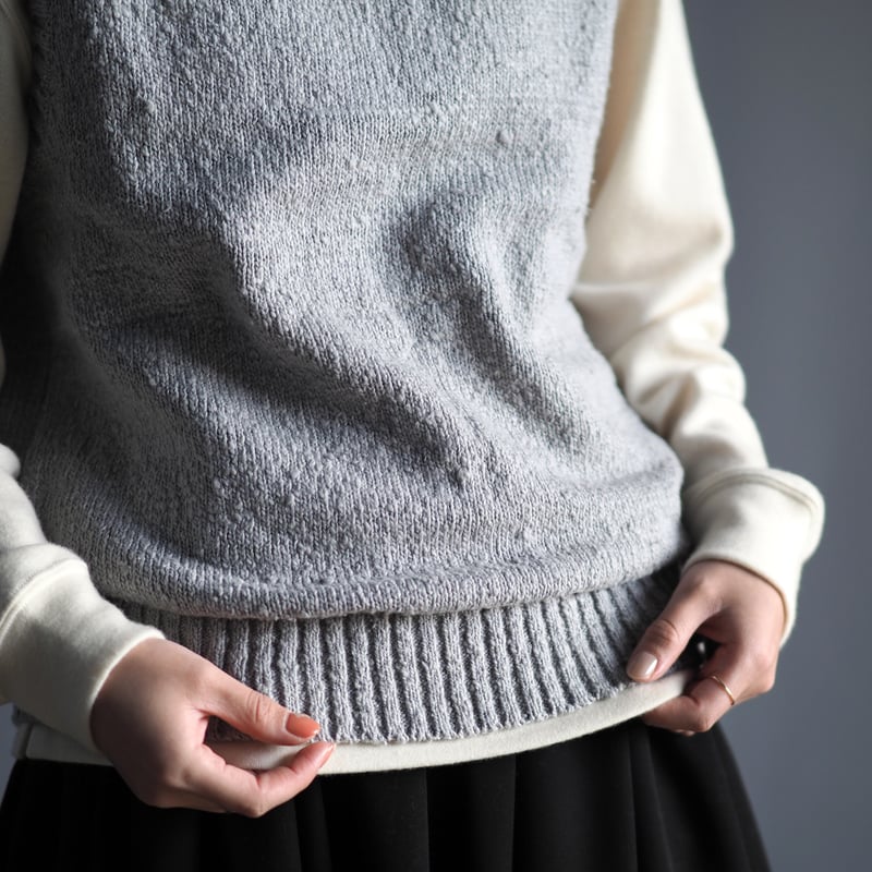 ガラ紡ニットベスト KTG-002 ［ コットン ］ | 新見本工場 オンライン