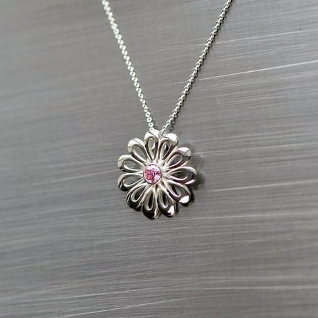 ネックレス デイジー 花モチーフ シルバー925 北欧デザイン ハンドメイド フィンランド製 ギフト | Sassi Design：サマー S