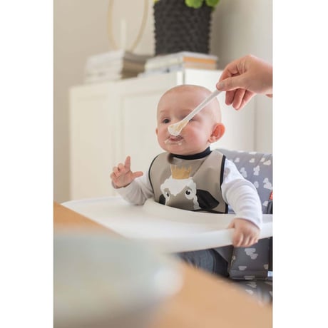 スタイ 首元テープ 北欧デザイン キャラクター ギフト ビブ : ソーニャ | Baby Livia