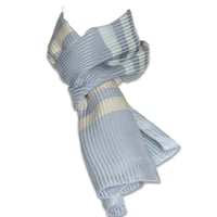 シルク スカーフ 北欧 デンマークデザイン くすみカラー｜Blå Form