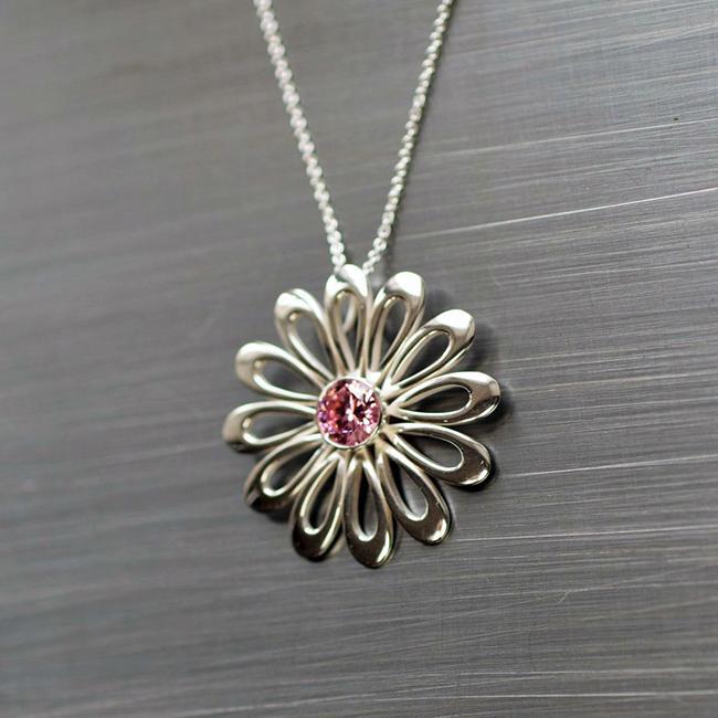 Denmark◇北欧ヴィンテージシルバーネックレスM◇ブローチ◇デイジーフラワー 北欧デザイン ギフトに！】ネックレス デイジー モチーフ