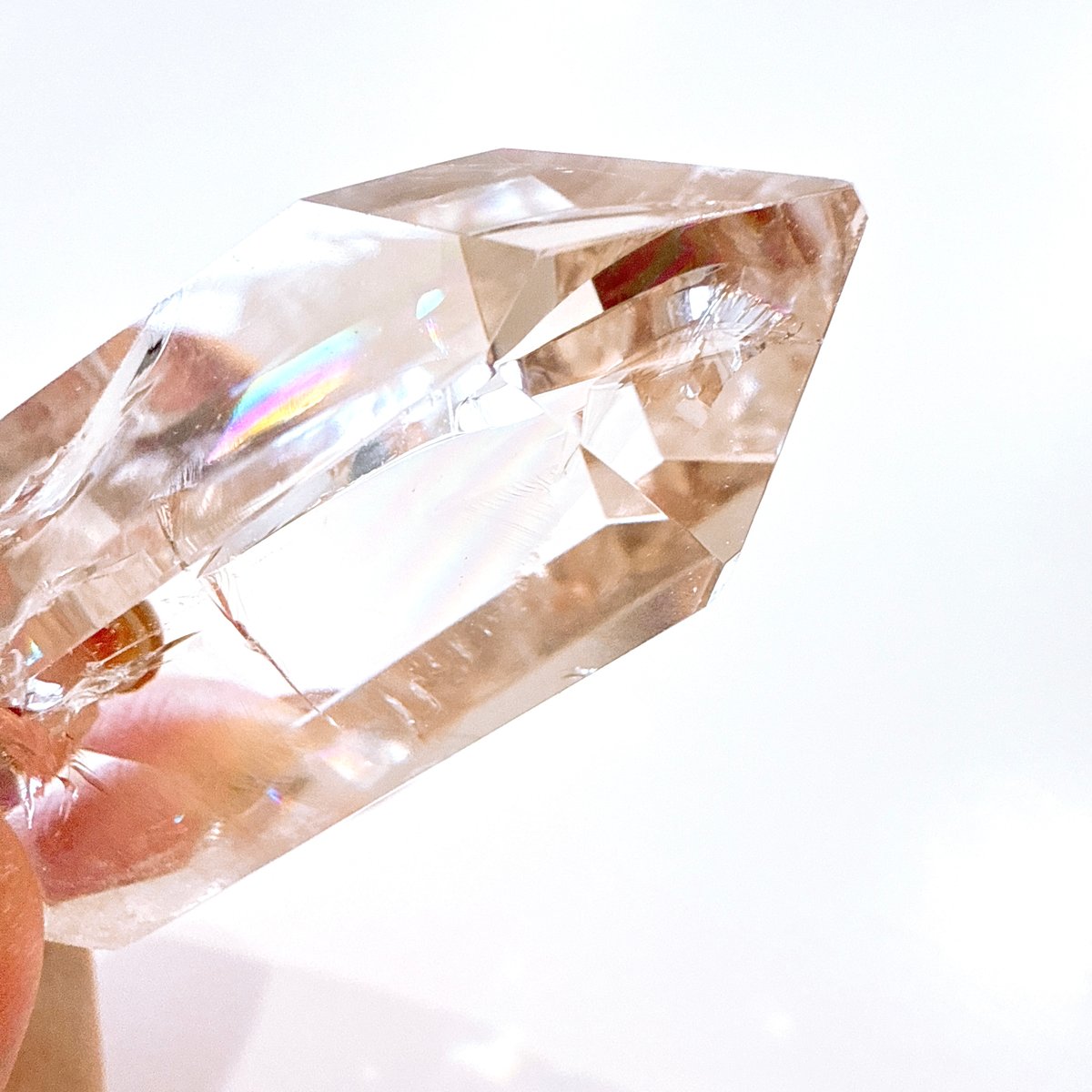 New✨高透明度✨虹入り🌈🤍アイリスクォーツ水晶🤍✨お守りクリスタル