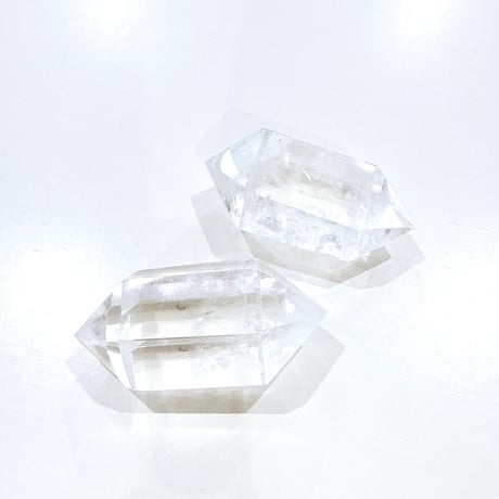 New✨虹入り🌈🤍ダブルポイントクリアクォーツ🤍お守りクリスタル