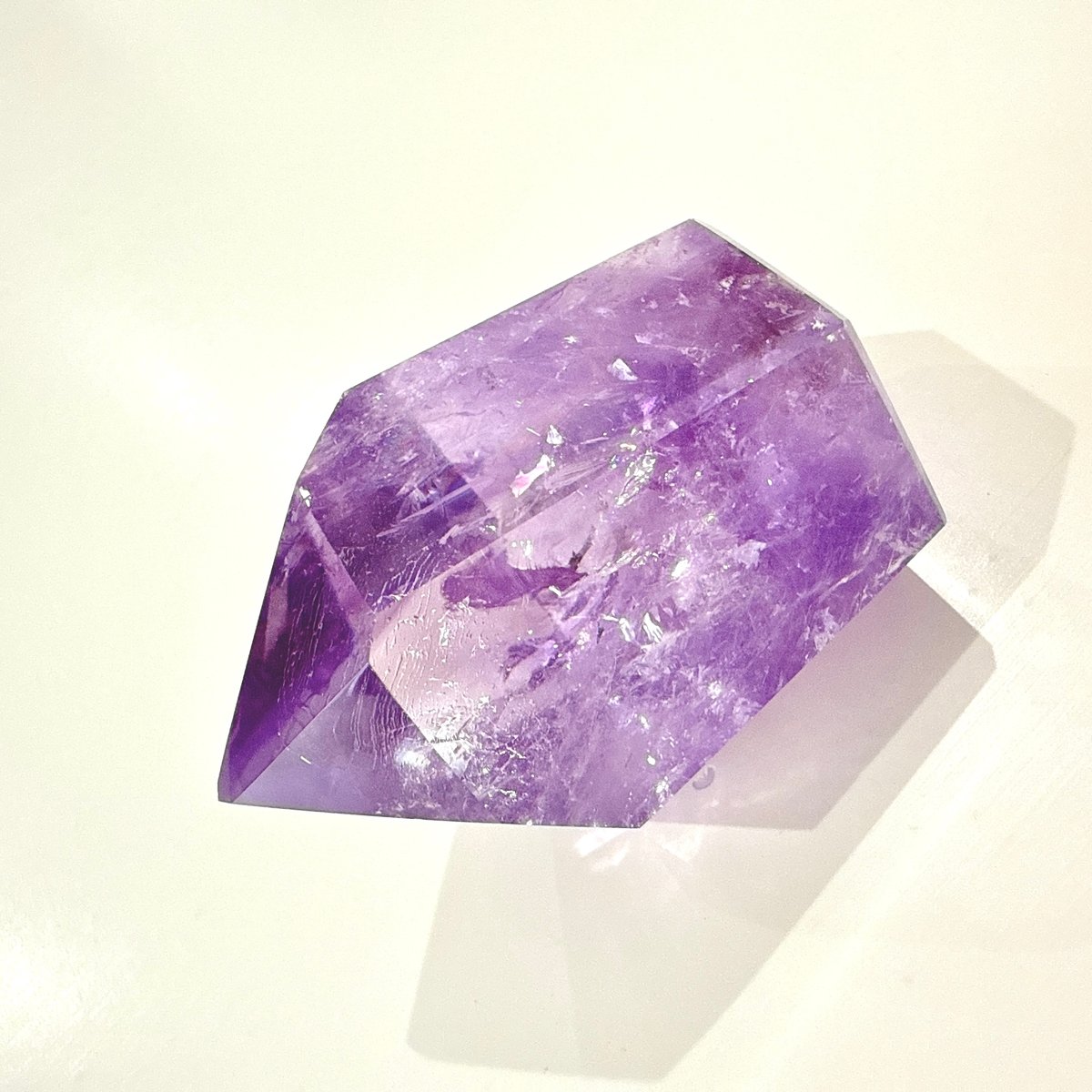 限定1❣️白魔術✨キャッツアイ虹入り‼️クンツアィト&ピンクアメジスト New✨虹がいっぱい🌈💜1点もの!BIGアメジスト六角柱ポイント