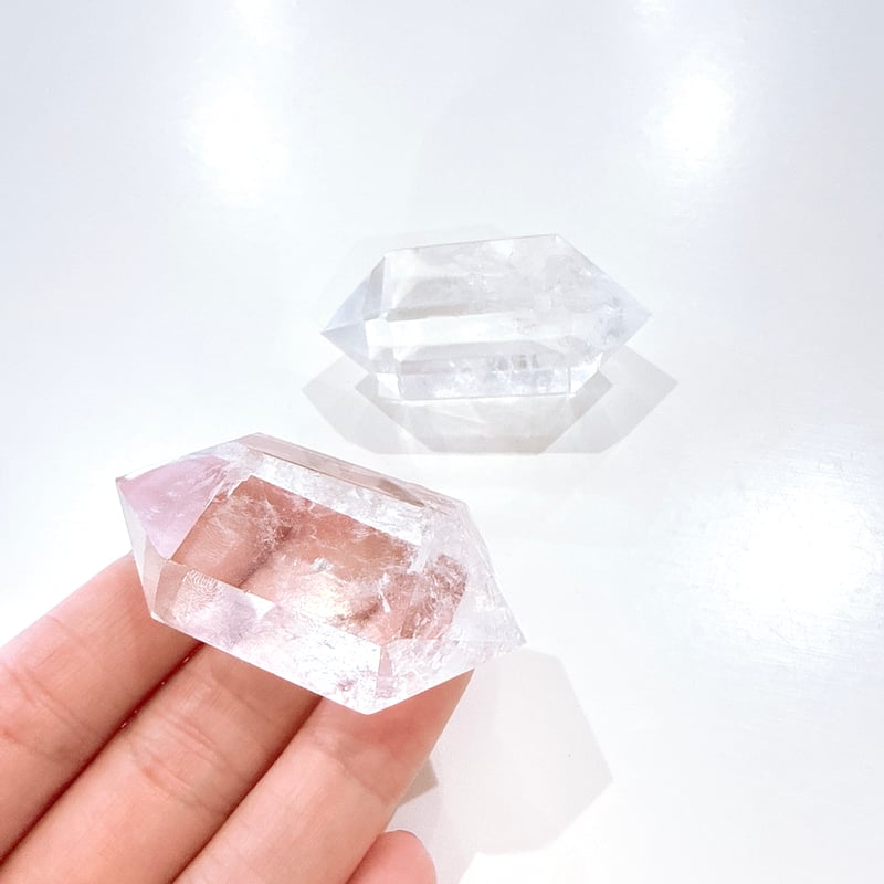New✨虹入り🌈🤍ダブルポイントクリアクォーツ🤍お守りクリスタル