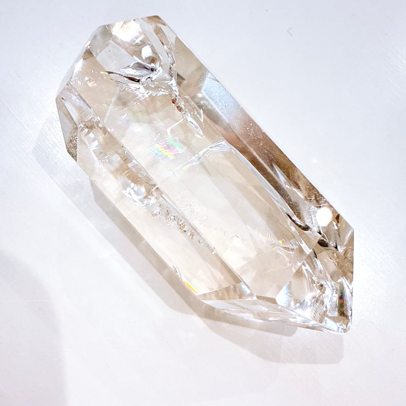 New✨高透明度✨虹入り🌈🤍アイリスクォーツ水晶🤍✨お守りクリスタル