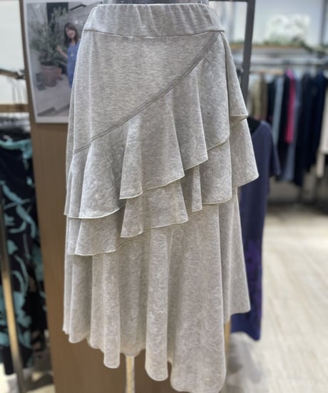 24503  ガーデニアピカケレイ柄シャンブレー綿スカート