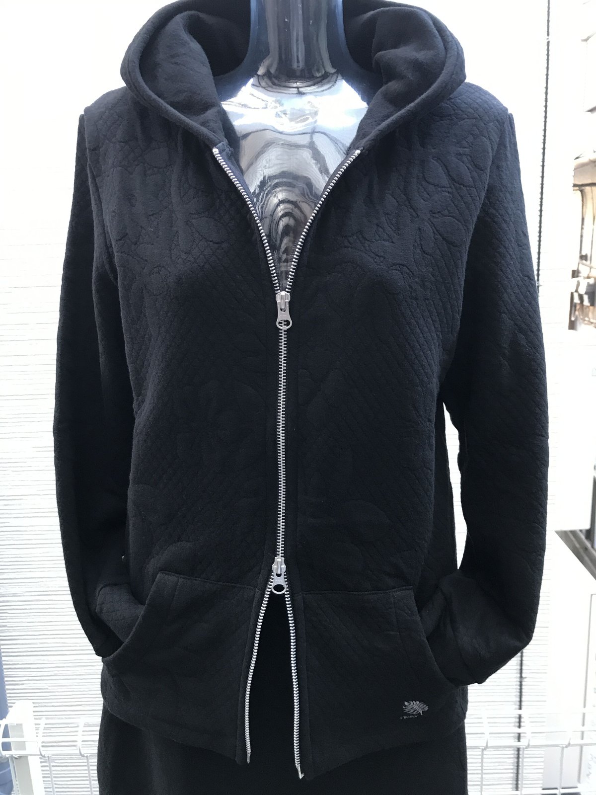 keisuke kanda キルト生地のパーカー felkod（フィルコッド） パーカー mpa3832- Quilted Spindle Parka