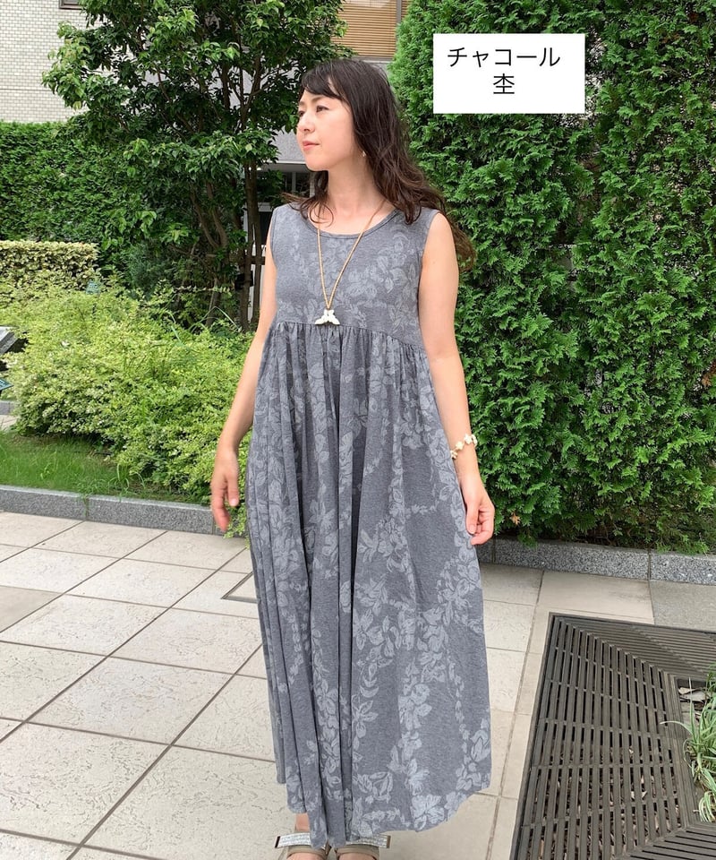 りか様　Pikake ガーデニアピカケレイ柄Vネックワンピース 34301 ガーデニアピカケレイ柄ワンピース | Pikake