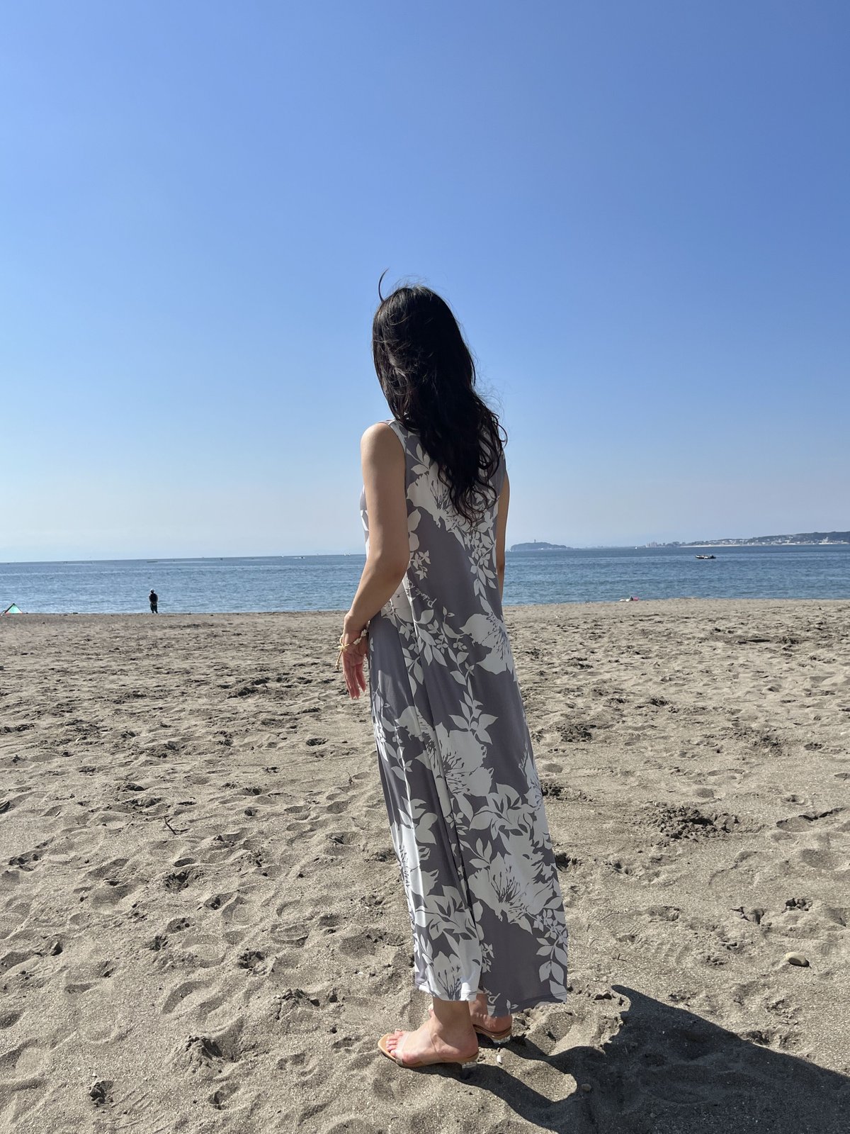 84313 マグノリア柄Aラインワンピース | Pikake