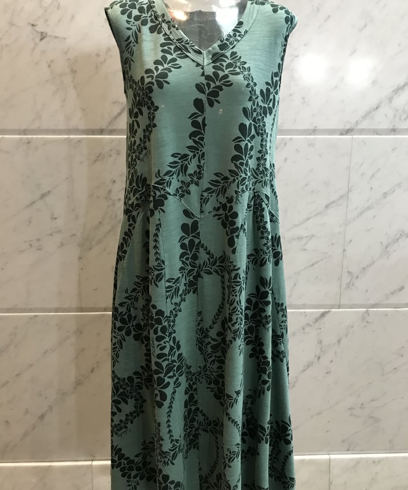 14303 レイ柄逆スラブ天竺Aラインワンピース | Pikake