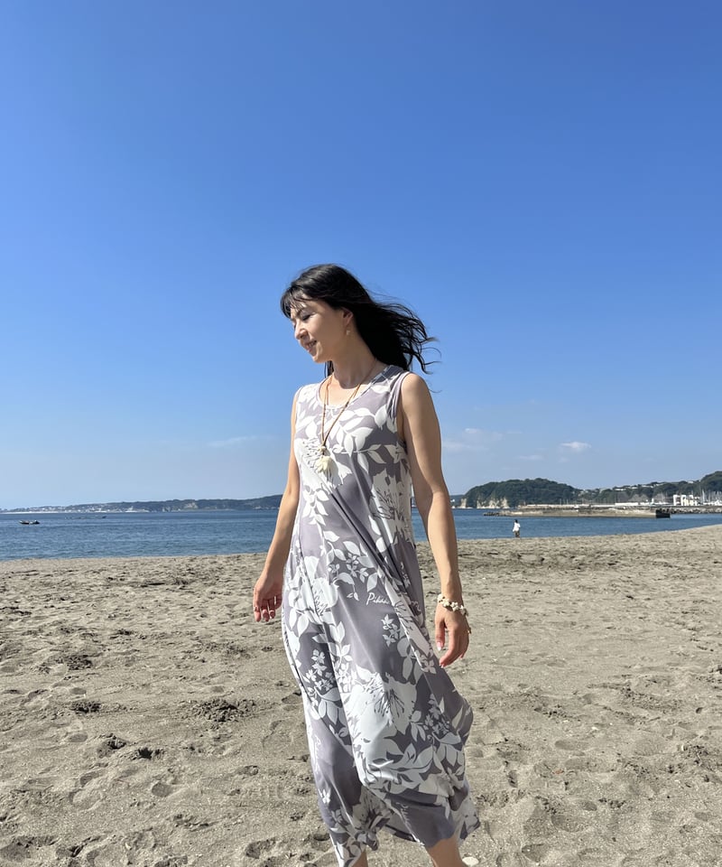 【タグ付き】Weekend MaxMara Aラインワンピース 貝殻 サイズ42 タグ付き】Weekend MaxMara Aラインワンピース 貝殻 サイズ42