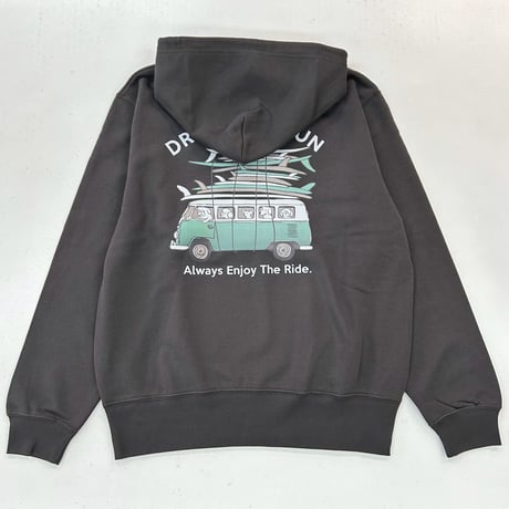 VW 裏毛プルパーカー　DRIVEN　BY　FUN　DVW6304M