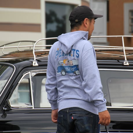 VW×PEANUTS　BUSと仲間たちプルパーカーSVW1333-803