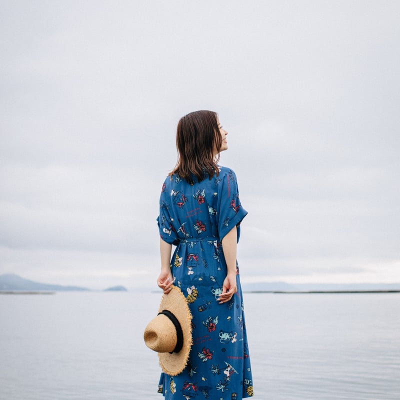 ボンポワン☆シャツワンピ☆size12 VW×PEANUTSコラボ 半袖ワンピースシャツ ネイビー 273 | SUN