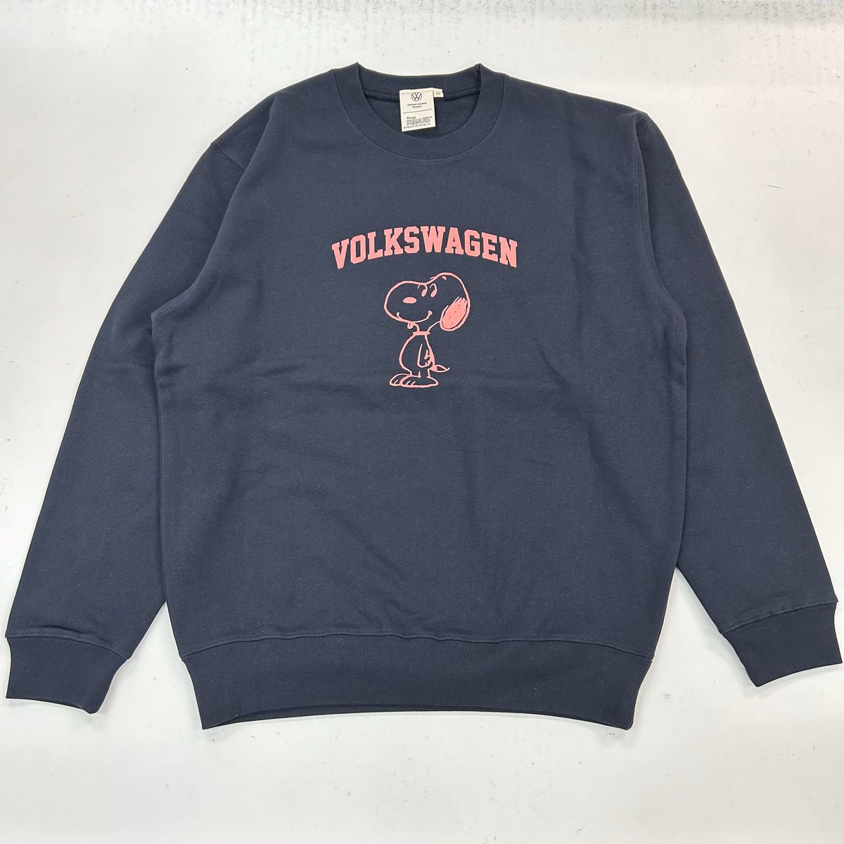 VW&PEANUTS コラボトレーナー PEANUTSの仲間とワーゲンバス SVW1343-1