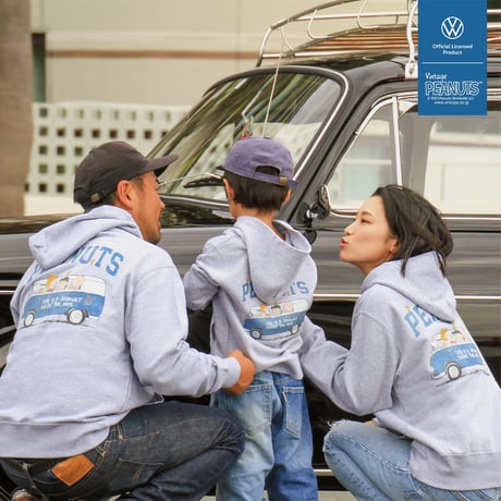 VW×PEANUTS KIDS　BUSと仲間たちプルパーカーSVW6333-803