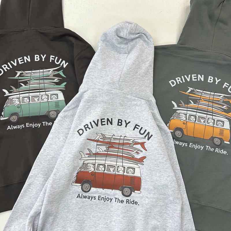 VW 裏毛プルパーカー DRIVEN BY FUN DVW6304M | SUN & WEAR