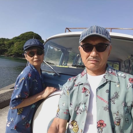 VW×PEANUTSコラボ　アロハシャツ　カーキSVW1542-272