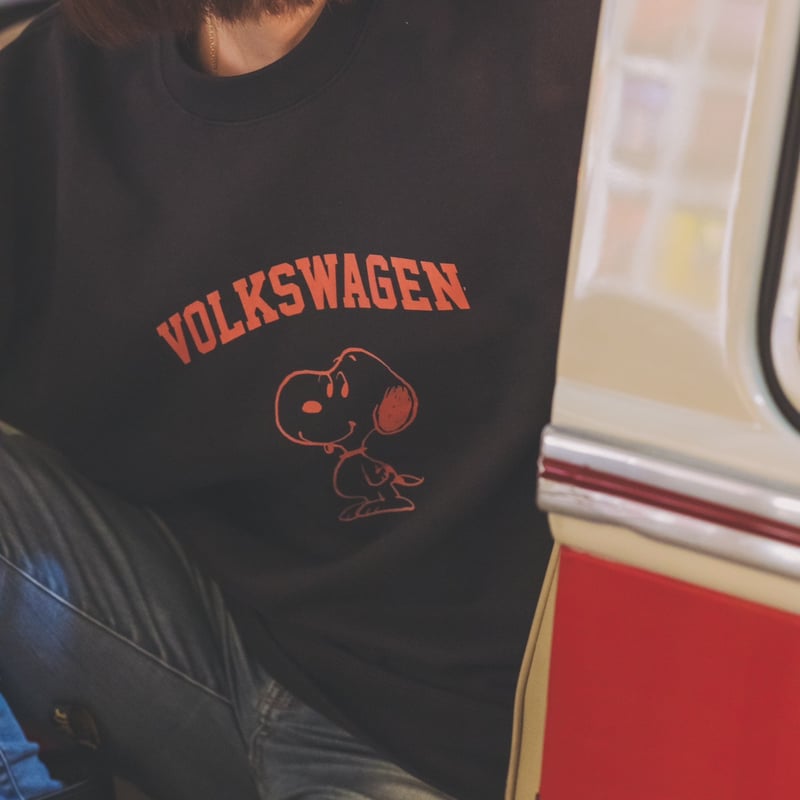 VW&PEANUTS コラボトレーナー PEANUTSの仲間とワーゲンバス SVW1343-1