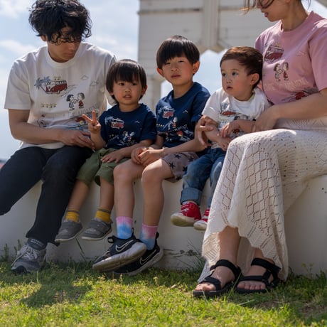 VW/PEANUTSコラボランダムプリントTシャツ　enjoy summer　159