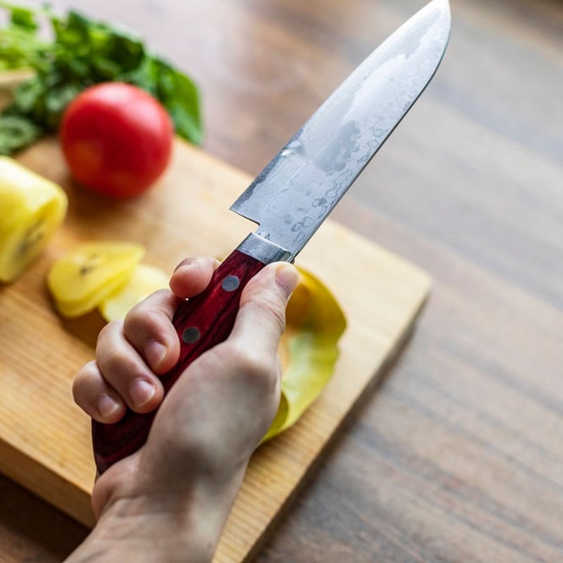 小三徳包丁｜No.8｜VG10ステンレス 積層 口金有 レッド | 越前打刃物