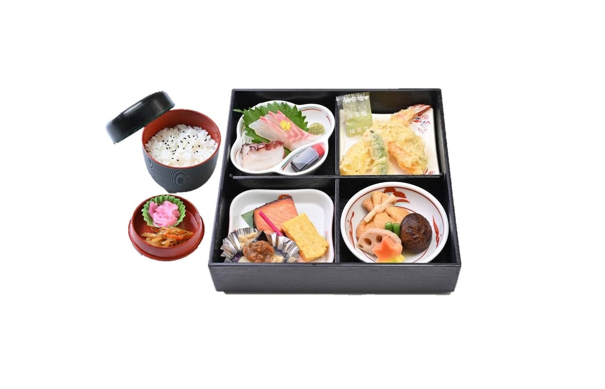 松花堂弁当 df29f25ad3f53fd8bd912fe862400f