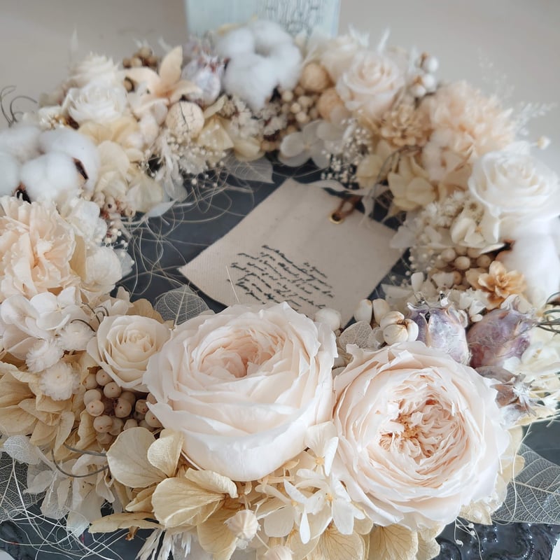 アンティークホワイトのシャビーシックリース | flower miscellaneous