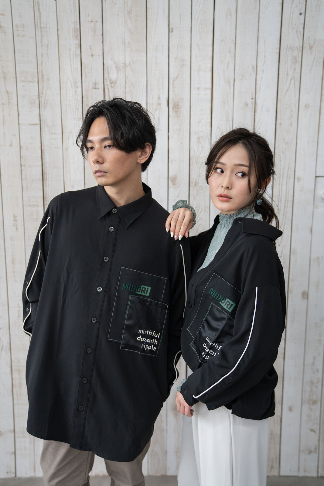 Overlapping shirt BLK | MIDORI mirthful dozenth