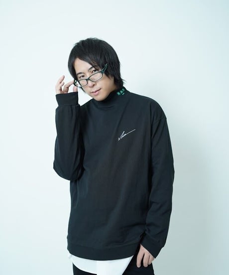 LOGO mock-neck BLK
