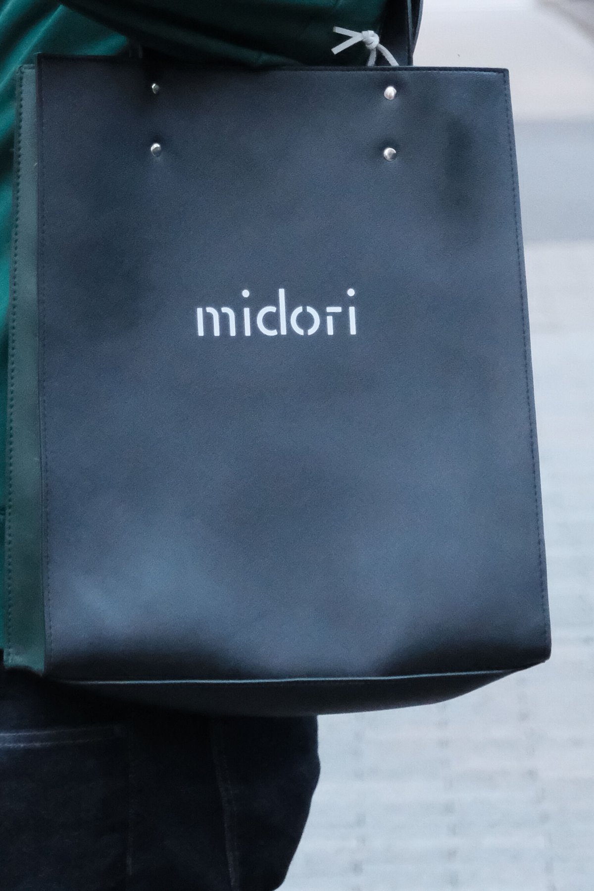 Inmost green tote bag BLK | MIDORI mirthful doz