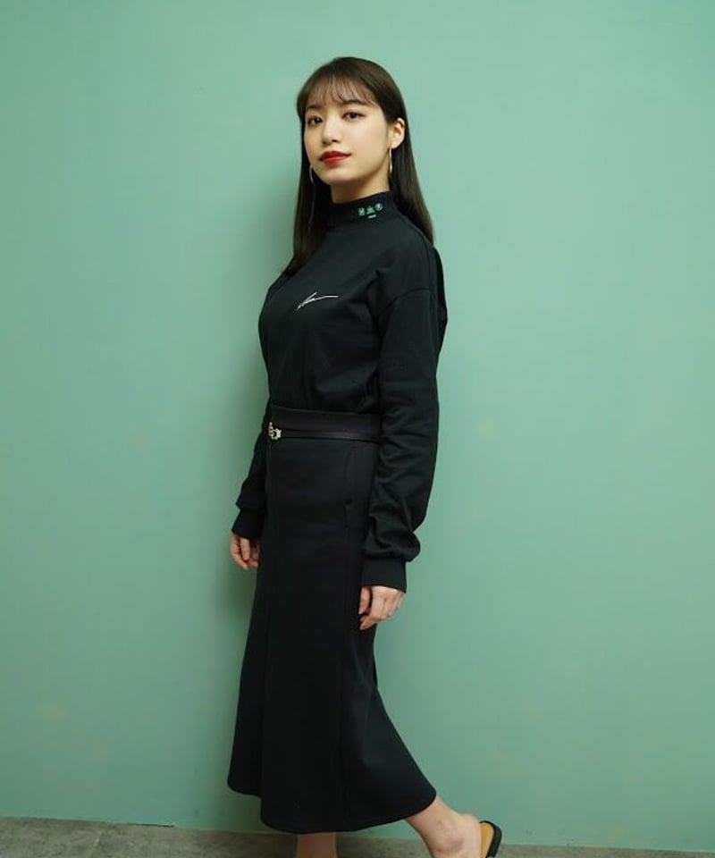 LOGO mock-neck BLK | MIDORI mirthful dozenth ri