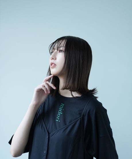 According Tee shirt BLK