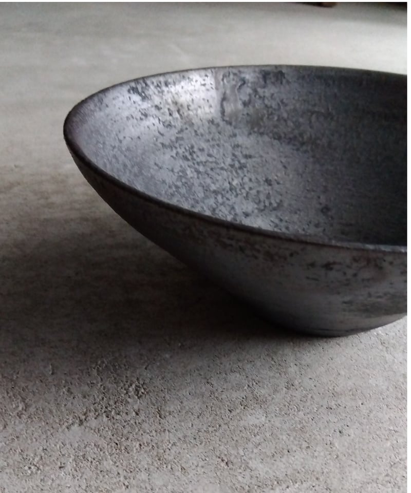 8寸すり鉢形鉢 鉄釉 | 禽々