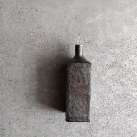 西山光太 | STORES