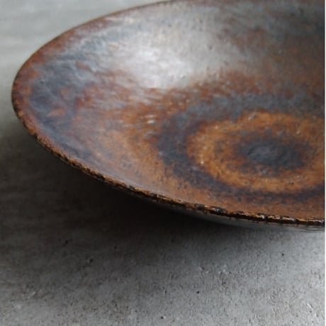 陶芸家　西山 光太　植木鉢　叢　作家鉢　ハンドメイド　素焼き　Whichford 西山光太 × Shabomaniac！展 | garage living with plants