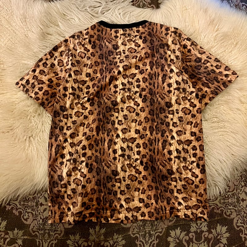 adidas” leopard print T-shirt 】 | Skeleton Lamp