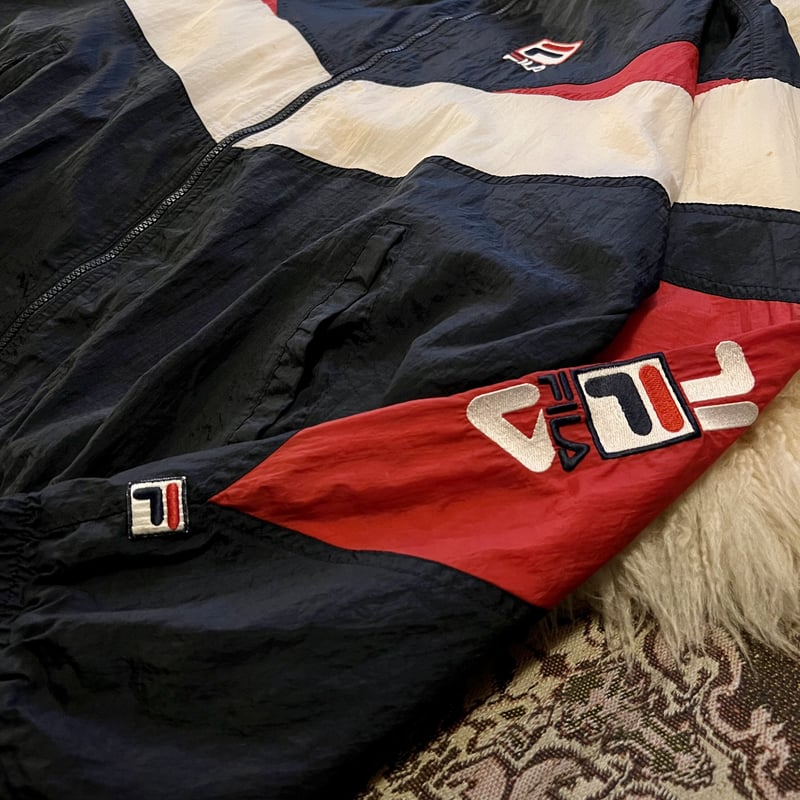 90s “FILA” nylon jacket 】 | Skeleton Lamp