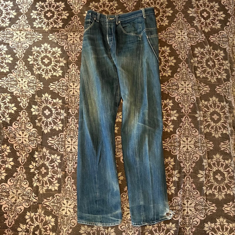 00s “Levi's” Engineered Jeans 】 | Skeleton Lamp
